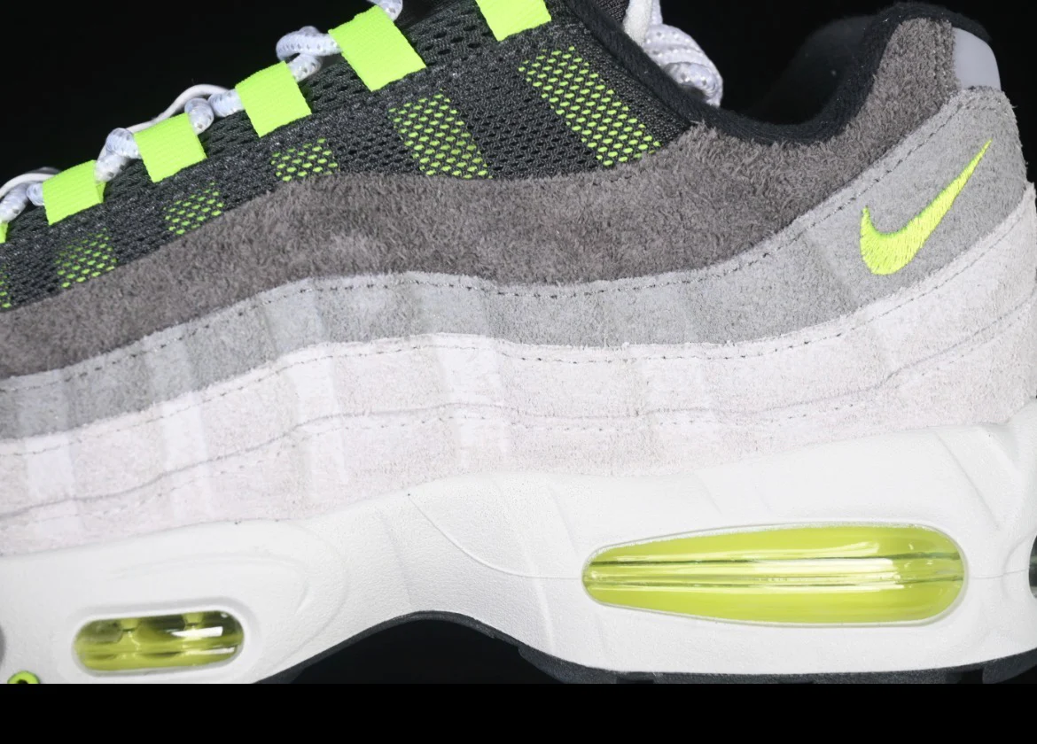 Nike Air Max 95 HM4738-001 - Image 7