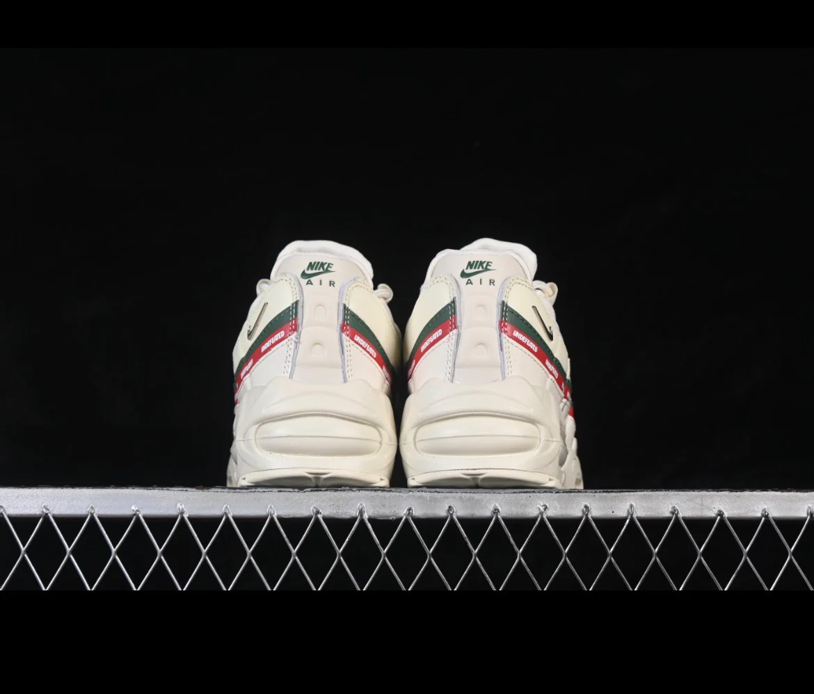 Nike Air Max  95 / Undefeated IB4453-100 - Image 3